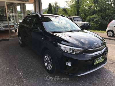 Kia Stonic 110 cv Style si neopatentati Nero usata Castelli Calepio