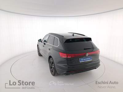 Volkswagen Touareg 3.0 v6 tdi scr r-line 231cv auto Nero usata Pisa