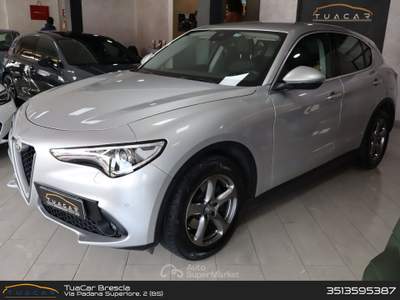 Alfa Romeo Stelvio Alfa Romeo Stelvio 2.2 Executive #10872 Argento usata Mazzano