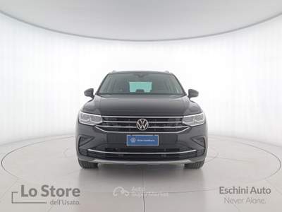 Volkswagen Tiguan 2.0 tdi elegance 150cv dsg Nero usata Pisa