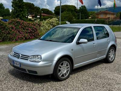 Volkswagen Golf KM ORIGINALI TAGLIANDATI , GARANZIA 1 ANNO COMPRESA Argento usata Porcari