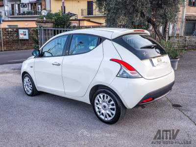 Lancia Ypsilon Ypsilon 1.3 mjt Silver s&amp;s 95cv Bianco usata Soriano nel Cimino