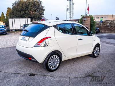 Lancia Ypsilon Ypsilon 1.3 mjt Silver s&amp;s 95cv Bianco usata Soriano nel Cimino