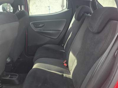 Lancia Ypsilon Bi-colore Rosso usata Castel San Giorgio
