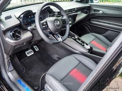 Alfa Romeo Junior 1.2 ibrida Ti 145cv edct6 Nero usata Soriano nel Cimino