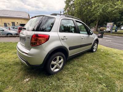 Suzuki SX4 SUZUKI SX 4   4WD Argento usata Torino