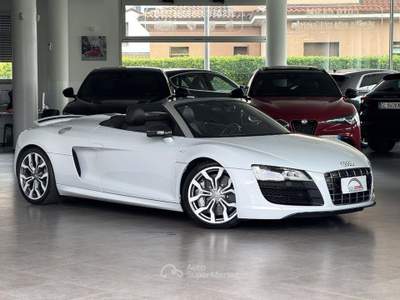Audi R8 Spyder 5.2 V10 quattro R-tronic CARBONCERAMICA Bianco usata Cesano Maderno