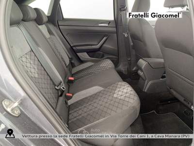 Volkswagen Taigo 1.0 tsi r-line 115cv Grigio usata Cava Manara
