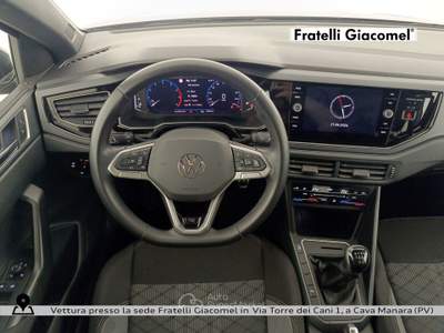 Volkswagen Taigo 1.0 tsi r-line 115cv Grigio usata Cava Manara