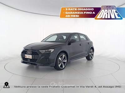 Audi A1 allstreet 30 1.0 tfsi 116cv s tronic Nero usata Assago Audi A1 allstreet 30 1.0 tfsi 116cv s tronic Nero usata Assago