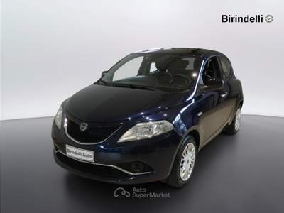 Lancia Ypsilon  - ypsilon 1.2 69 cv 5 porte silver Blu/Azzurro usata Vinci