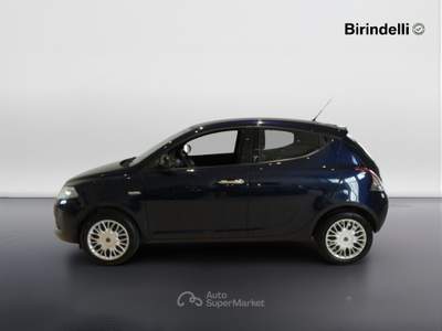 Lancia Ypsilon  - ypsilon 1.2 69 cv 5 porte silver Blu/Azzurro usata Vinci