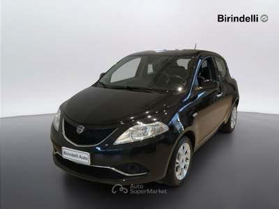 Lancia Ypsilon  - ypsilon 1.2 69 cv 5 porte gold Nero usata Vinci
