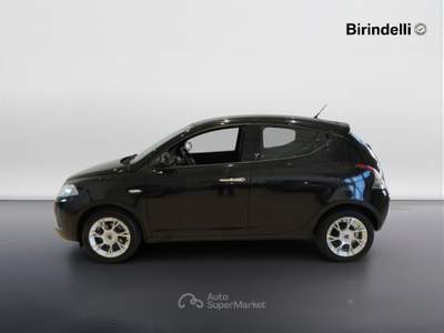 Lancia Ypsilon  - ypsilon 1.2 69 cv 5 porte gold Nero usata Vinci