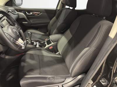 Nissan Qashqai  1.6 dig-t acenta 163cv Nero usata Firenze