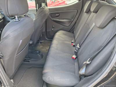 Lancia Ypsilon Ypsilon 1.2 69 CV 5p. GPL Ecochic GOLD Nero usata Somma Vesuviana