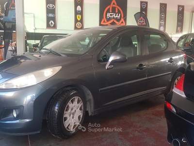 Peugeot 207 1.4 EURO 5 OK NEOPATENTATI!!! usata Cusano Milanino