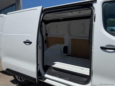 Peugeot Expert Expert BlueHDi 2.0 HDI 120 PASSO MEDIO TETTO BASSO Bianco usata San Michele Salentino