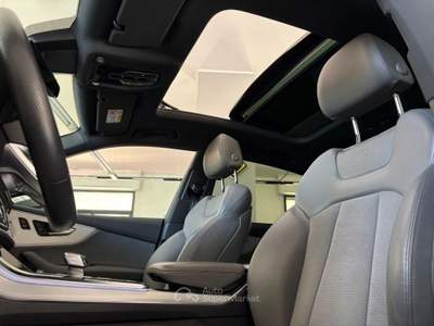 Audi Q8 50 TDI 286 CV quattro tiptronic Sport Blu/Azzurro usata Andria