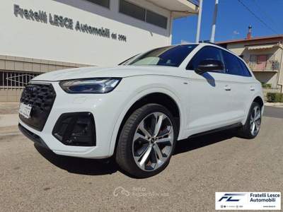 Audi Q5  40 2.0 tdi mhev 12V S line Plus quattro s-tronic Bianco usata Cassano allo Ionio