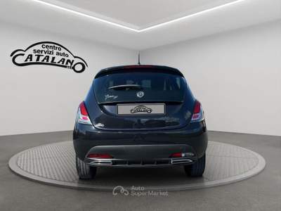 Lancia Ypsilon  1.3 MJT 95 CV 5p. S&S Platinum Nero usata Maniace