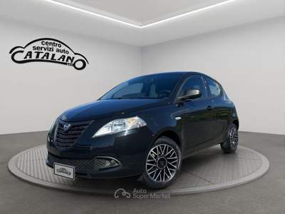 Lancia Ypsilon  1.3 MJT 95 CV 5p. S&S Platinum Nero usata Maniace