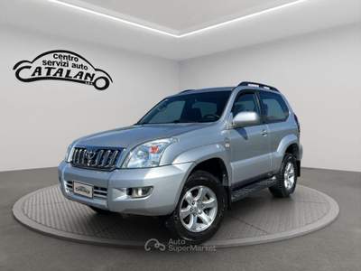 Toyota Land Cruiser D-4D 16V 3 porte Grigio usata Maniace