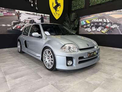 Renault Clio 3.0 V6 Cup Edition *Elia Motorsport n.0377 of 500* Grigio usata Lesmo