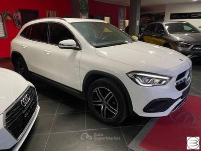 Mercedes-Benz GLA 200 d Automatic Sport Bianco usata Isernia