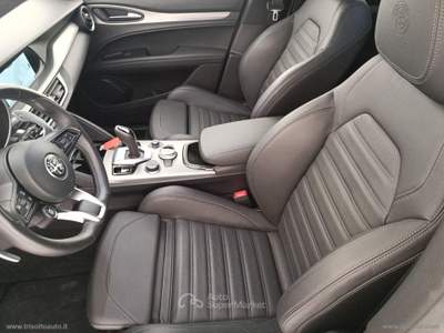 Alfa Romeo Stelvio Stelvio 2.2 diesel 210CV AT8 Q4 Veloce Bianco usata Scurelle