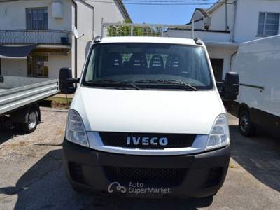 Iveco Ecodaily 35C13 2.3 126CV DC 7 POSTI RIBALTABILE Bianco usata COMACCHIO