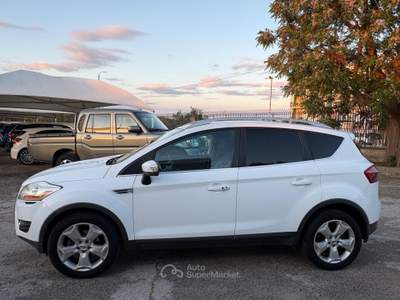 Ford Kuga KUGA 2.0 TDCI 136 CV 4WD TITANIUM DPF usata Terlizzi