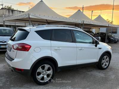 Ford Kuga KUGA 2.0 TDCI 136 CV 4WD TITANIUM DPF usata Terlizzi