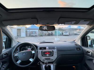 Ford Kuga KUGA 2.0 TDCI 136 CV 4WD TITANIUM DPF usata Terlizzi