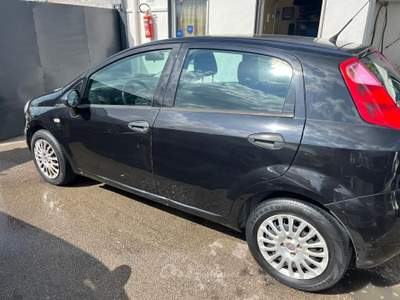 Fiat Grande Punto GPL 5 porte Actual Nero usata Palma Campania