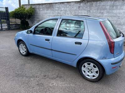 Fiat Punto 1.2 5 porte Active Natural Power Blu/Azzurro usata Palma Campania