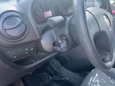 Fiat QUBO 75 CV Dynamic Rosso usata Palma Campania