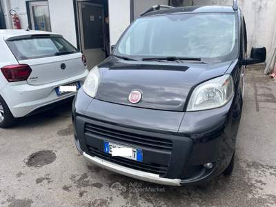 Fiat QUBO 95 CV Trekking Nero usata Palma Campania