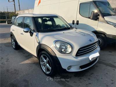 MINI One Countryman 1.6 D Bianco usata Palma Campania