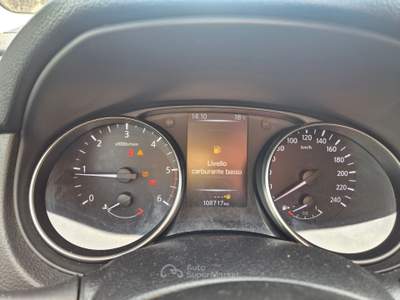 Nissan Qashqai Tekna km 108000 Bianco usata Palma Campania