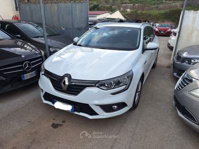 Renault Mégane Megane Sporter dCi 8V Energy Zen Bianco usata Palma Campania
