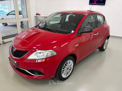 Lancia Ypsilon Lancia Ypsilon 1.2 Silver 69cv unico proprietario Rosso usata Campagna
