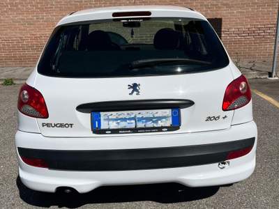 Peugeot 206 Peugeot 206 1.1 benzina 60CV Bianco usata Turbigo
