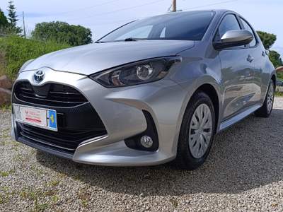 Toyota Yaris Senza obbligo di finanziamento Argento usata Bracciano