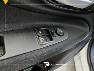 Fiat Punto Punto 5p 1.4 easypower Street (easy) Gpl Bianco usata Marano di Napoli