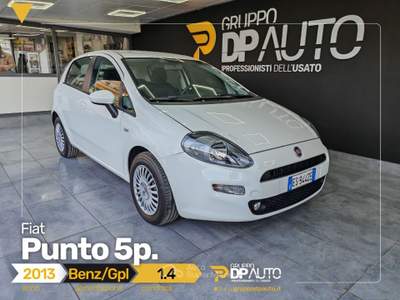Fiat Punto Punto 5p 1.4 easypower Street (easy) Gpl Bianco usata Marano di Napoli