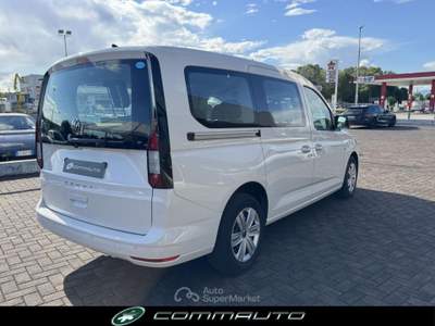 Volkswagen Caddy 2.0 TDI 122 CV DSG Life Maxi Bianco usata Quinto di Treviso