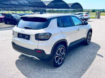 Jeep Avenger 1.2 Turbo 110 CV MHEV Summit Bianco usata Pieve di Soligo