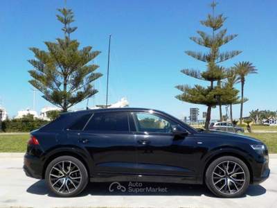 Audi Q8 50 TDI 286 CV quattro tiptronic Nero usata Gallipoli
