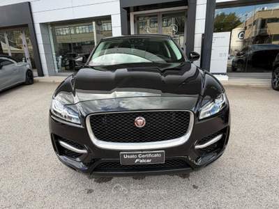 Jaguar F-Pace 2.0 D 180 CV AWD aut. R-Sport Nero usata Potenza